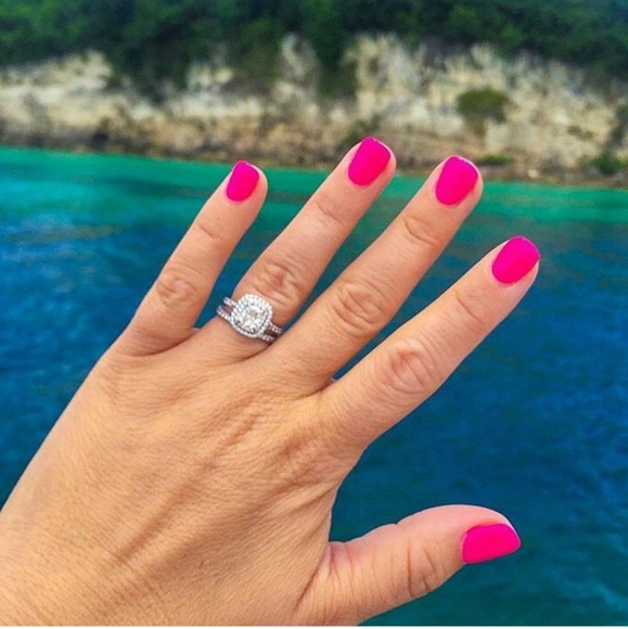 INCOCO NAILS Sweet kiss nail wraps barbiecore hot pink solid - Picture 3 of 3